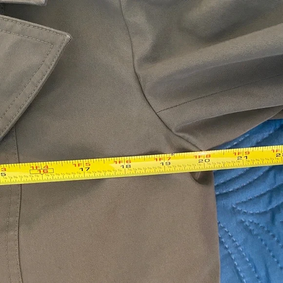 Banana Republic Olive Green Women's oversized cropped trench Jacket - Picture 11 of 11